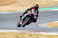 brands-hatch-photographs;brands-no-limits-trackday;cadwell-trackday-photographs;enduro-digital-images;event-digital-images;eventdigitalimages;no-limits-trackdays;peter-wileman-photography;racing-digital-images;trackday-digital-images;trackday-photos