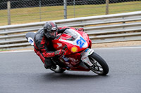 brands-hatch-photographs;brands-no-limits-trackday;cadwell-trackday-photographs;enduro-digital-images;event-digital-images;eventdigitalimages;no-limits-trackdays;peter-wileman-photography;racing-digital-images;trackday-digital-images;trackday-photos