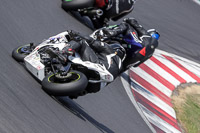 donington-no-limits-trackday;donington-park-photographs;donington-trackday-photographs;no-limits-trackdays;peter-wileman-photography;trackday-digital-images;trackday-photos