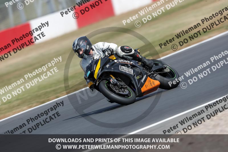 donington no limits trackday;donington park photographs;donington trackday photographs;no limits trackdays;peter wileman photography;trackday digital images;trackday photos
