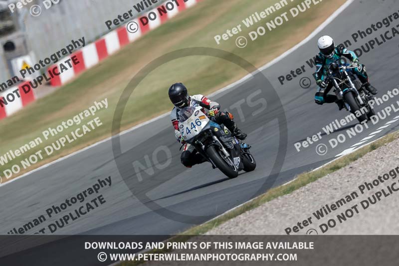 donington no limits trackday;donington park photographs;donington trackday photographs;no limits trackdays;peter wileman photography;trackday digital images;trackday photos