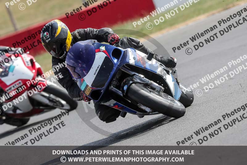 donington no limits trackday;donington park photographs;donington trackday photographs;no limits trackdays;peter wileman photography;trackday digital images;trackday photos