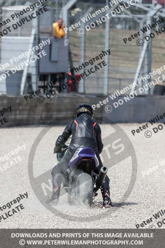 donington no limits trackday;donington park photographs;donington trackday photographs;no limits trackdays;peter wileman photography;trackday digital images;trackday photos