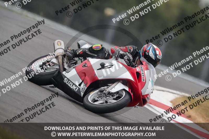 donington no limits trackday;donington park photographs;donington trackday photographs;no limits trackdays;peter wileman photography;trackday digital images;trackday photos