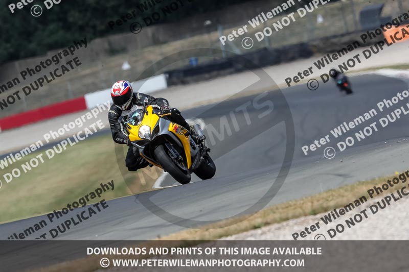 donington no limits trackday;donington park photographs;donington trackday photographs;no limits trackdays;peter wileman photography;trackday digital images;trackday photos