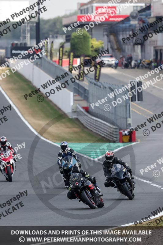 donington no limits trackday;donington park photographs;donington trackday photographs;no limits trackdays;peter wileman photography;trackday digital images;trackday photos