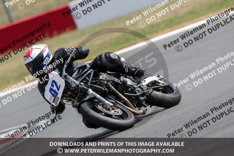 donington no limits trackday;donington park photographs;donington trackday photographs;no limits trackdays;peter wileman photography;trackday digital images;trackday photos