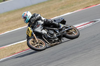 donington-no-limits-trackday;donington-park-photographs;donington-trackday-photographs;no-limits-trackdays;peter-wileman-photography;trackday-digital-images;trackday-photos