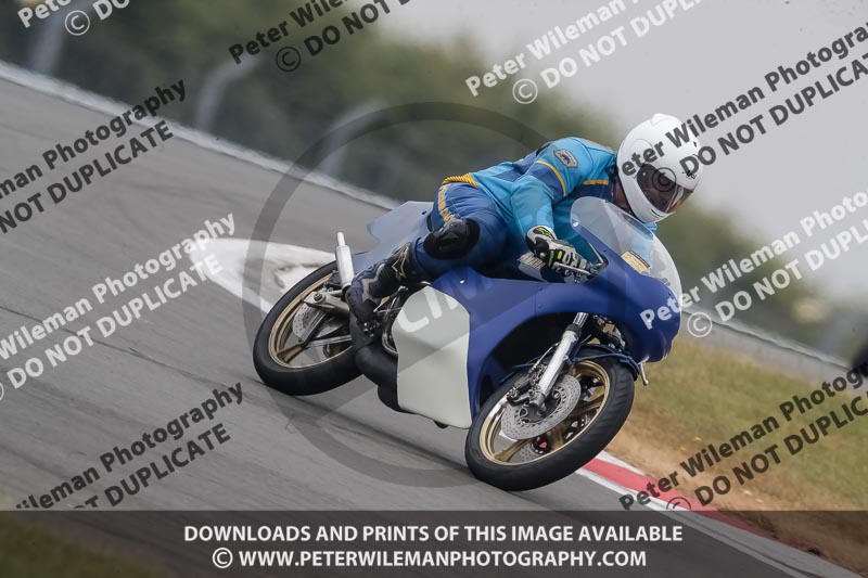 donington no limits trackday;donington park photographs;donington trackday photographs;no limits trackdays;peter wileman photography;trackday digital images;trackday photos