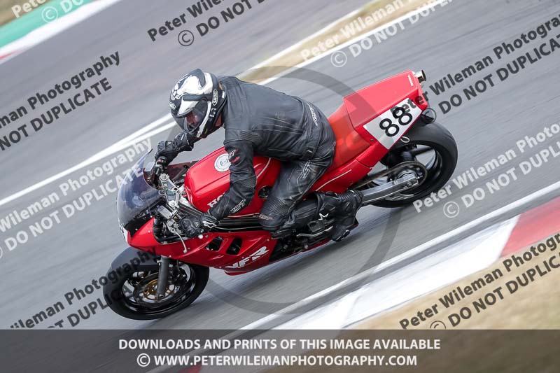donington no limits trackday;donington park photographs;donington trackday photographs;no limits trackdays;peter wileman photography;trackday digital images;trackday photos