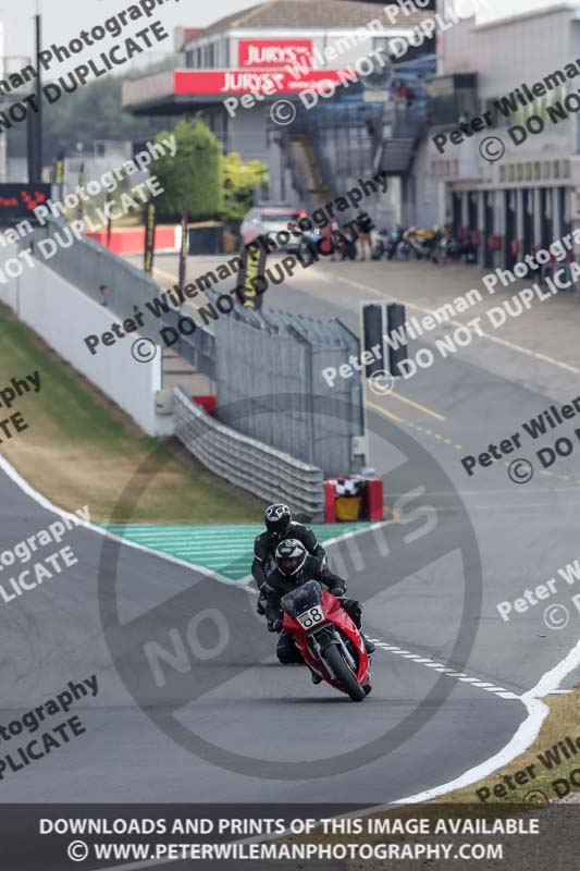 donington no limits trackday;donington park photographs;donington trackday photographs;no limits trackdays;peter wileman photography;trackday digital images;trackday photos