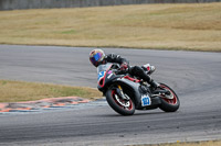 Rockingham-no-limits-trackday;enduro-digital-images;event-digital-images;eventdigitalimages;no-limits-trackdays;peter-wileman-photography;racing-digital-images;rockingham-raceway-northamptonshire;rockingham-trackday-photographs;trackday-digital-images;trackday-photos