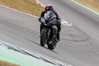 Rockingham-no-limits-trackday;enduro-digital-images;event-digital-images;eventdigitalimages;no-limits-trackdays;peter-wileman-photography;racing-digital-images;rockingham-raceway-northamptonshire;rockingham-trackday-photographs;trackday-digital-images;trackday-photos