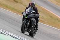 Rockingham-no-limits-trackday;enduro-digital-images;event-digital-images;eventdigitalimages;no-limits-trackdays;peter-wileman-photography;racing-digital-images;rockingham-raceway-northamptonshire;rockingham-trackday-photographs;trackday-digital-images;trackday-photos