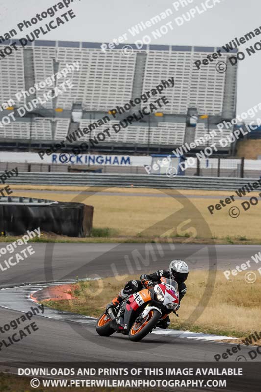 Rockingham no limits trackday;enduro digital images;event digital images;eventdigitalimages;no limits trackdays;peter wileman photography;racing digital images;rockingham raceway northamptonshire;rockingham trackday photographs;trackday digital images;trackday photos