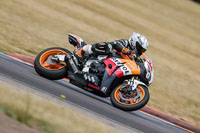 Rockingham-no-limits-trackday;enduro-digital-images;event-digital-images;eventdigitalimages;no-limits-trackdays;peter-wileman-photography;racing-digital-images;rockingham-raceway-northamptonshire;rockingham-trackday-photographs;trackday-digital-images;trackday-photos