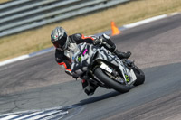 Rockingham-no-limits-trackday;enduro-digital-images;event-digital-images;eventdigitalimages;no-limits-trackdays;peter-wileman-photography;racing-digital-images;rockingham-raceway-northamptonshire;rockingham-trackday-photographs;trackday-digital-images;trackday-photos