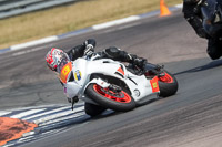 Rockingham-no-limits-trackday;enduro-digital-images;event-digital-images;eventdigitalimages;no-limits-trackdays;peter-wileman-photography;racing-digital-images;rockingham-raceway-northamptonshire;rockingham-trackday-photographs;trackday-digital-images;trackday-photos