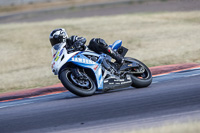 Rockingham-no-limits-trackday;enduro-digital-images;event-digital-images;eventdigitalimages;no-limits-trackdays;peter-wileman-photography;racing-digital-images;rockingham-raceway-northamptonshire;rockingham-trackday-photographs;trackday-digital-images;trackday-photos