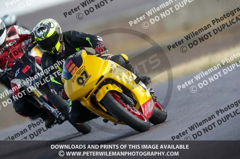 Rockingham no limits trackday;enduro digital images;event digital images;eventdigitalimages;no limits trackdays;peter wileman photography;racing digital images;rockingham raceway northamptonshire;rockingham trackday photographs;trackday digital images;trackday photos