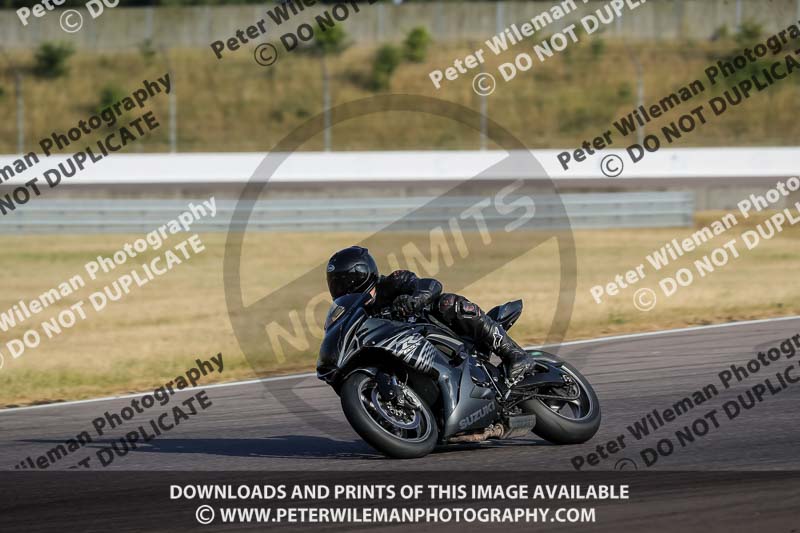 Rockingham no limits trackday;enduro digital images;event digital images;eventdigitalimages;no limits trackdays;peter wileman photography;racing digital images;rockingham raceway northamptonshire;rockingham trackday photographs;trackday digital images;trackday photos