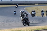 Evening Low/Mid Group Black Bikes