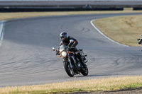 Rockingham-no-limits-trackday;enduro-digital-images;event-digital-images;eventdigitalimages;no-limits-trackdays;peter-wileman-photography;racing-digital-images;rockingham-raceway-northamptonshire;rockingham-trackday-photographs;trackday-digital-images;trackday-photos