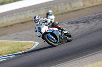 Rockingham-no-limits-trackday;enduro-digital-images;event-digital-images;eventdigitalimages;no-limits-trackdays;peter-wileman-photography;racing-digital-images;rockingham-raceway-northamptonshire;rockingham-trackday-photographs;trackday-digital-images;trackday-photos