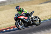 Rockingham-no-limits-trackday;enduro-digital-images;event-digital-images;eventdigitalimages;no-limits-trackdays;peter-wileman-photography;racing-digital-images;rockingham-raceway-northamptonshire;rockingham-trackday-photographs;trackday-digital-images;trackday-photos