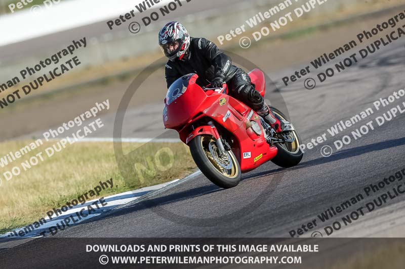 Rockingham no limits trackday;enduro digital images;event digital images;eventdigitalimages;no limits trackdays;peter wileman photography;racing digital images;rockingham raceway northamptonshire;rockingham trackday photographs;trackday digital images;trackday photos