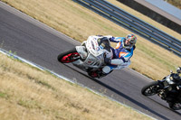 Rockingham-no-limits-trackday;enduro-digital-images;event-digital-images;eventdigitalimages;no-limits-trackdays;peter-wileman-photography;racing-digital-images;rockingham-raceway-northamptonshire;rockingham-trackday-photographs;trackday-digital-images;trackday-photos