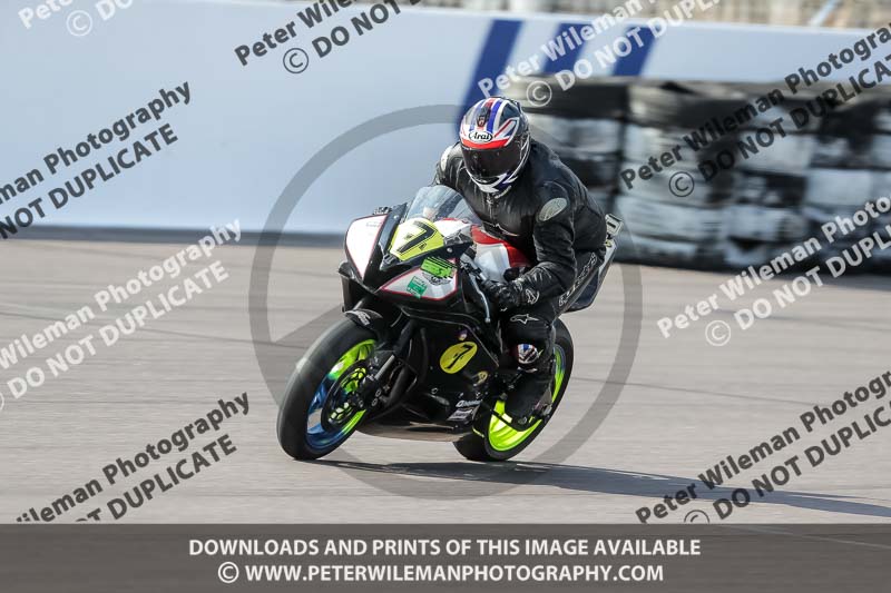 Rockingham no limits trackday;enduro digital images;event digital images;eventdigitalimages;no limits trackdays;peter wileman photography;racing digital images;rockingham raceway northamptonshire;rockingham trackday photographs;trackday digital images;trackday photos