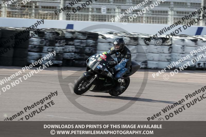 Rockingham no limits trackday;enduro digital images;event digital images;eventdigitalimages;no limits trackdays;peter wileman photography;racing digital images;rockingham raceway northamptonshire;rockingham trackday photographs;trackday digital images;trackday photos
