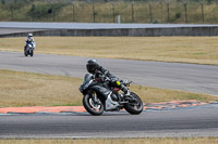 Rockingham-no-limits-trackday;enduro-digital-images;event-digital-images;eventdigitalimages;no-limits-trackdays;peter-wileman-photography;racing-digital-images;rockingham-raceway-northamptonshire;rockingham-trackday-photographs;trackday-digital-images;trackday-photos