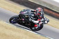 Rockingham-no-limits-trackday;enduro-digital-images;event-digital-images;eventdigitalimages;no-limits-trackdays;peter-wileman-photography;racing-digital-images;rockingham-raceway-northamptonshire;rockingham-trackday-photographs;trackday-digital-images;trackday-photos