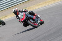 Rockingham-no-limits-trackday;enduro-digital-images;event-digital-images;eventdigitalimages;no-limits-trackdays;peter-wileman-photography;racing-digital-images;rockingham-raceway-northamptonshire;rockingham-trackday-photographs;trackday-digital-images;trackday-photos