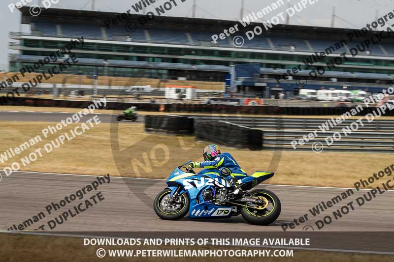 Rockingham no limits trackday;enduro digital images;event digital images;eventdigitalimages;no limits trackdays;peter wileman photography;racing digital images;rockingham raceway northamptonshire;rockingham trackday photographs;trackday digital images;trackday photos