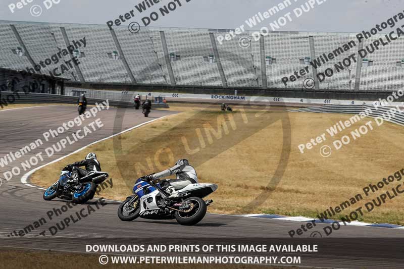 Rockingham no limits trackday;enduro digital images;event digital images;eventdigitalimages;no limits trackdays;peter wileman photography;racing digital images;rockingham raceway northamptonshire;rockingham trackday photographs;trackday digital images;trackday photos