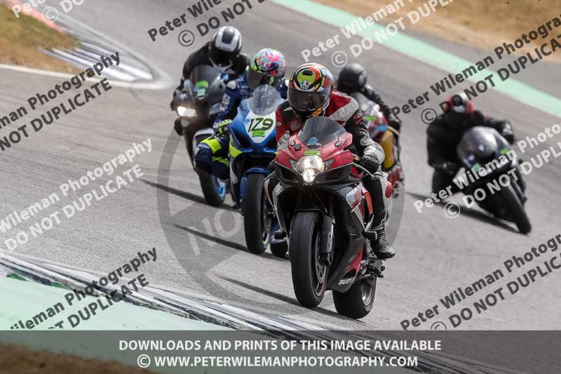 Rockingham no limits trackday;enduro digital images;event digital images;eventdigitalimages;no limits trackdays;peter wileman photography;racing digital images;rockingham raceway northamptonshire;rockingham trackday photographs;trackday digital images;trackday photos