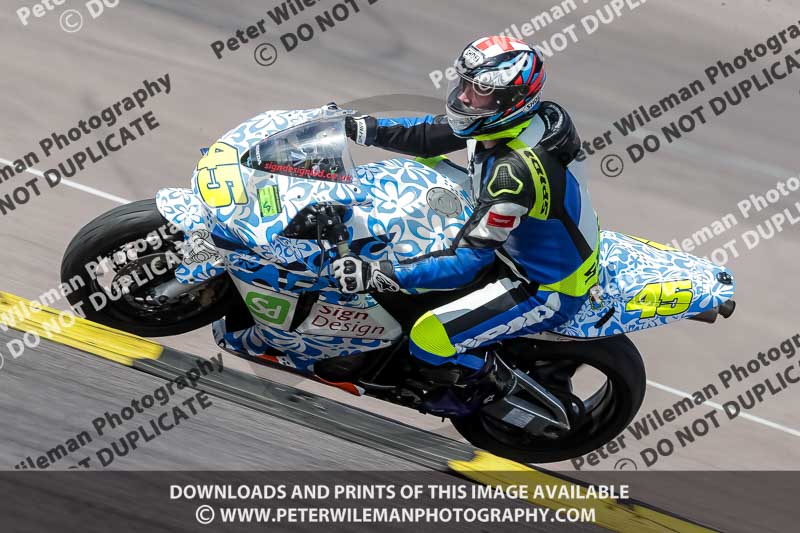 Rockingham no limits trackday;enduro digital images;event digital images;eventdigitalimages;no limits trackdays;peter wileman photography;racing digital images;rockingham raceway northamptonshire;rockingham trackday photographs;trackday digital images;trackday photos
