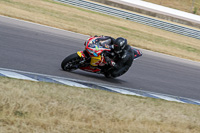 Rockingham-no-limits-trackday;enduro-digital-images;event-digital-images;eventdigitalimages;no-limits-trackdays;peter-wileman-photography;racing-digital-images;rockingham-raceway-northamptonshire;rockingham-trackday-photographs;trackday-digital-images;trackday-photos