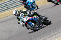 Rockingham-no-limits-trackday;enduro-digital-images;event-digital-images;eventdigitalimages;no-limits-trackdays;peter-wileman-photography;racing-digital-images;rockingham-raceway-northamptonshire;rockingham-trackday-photographs;trackday-digital-images;trackday-photos
