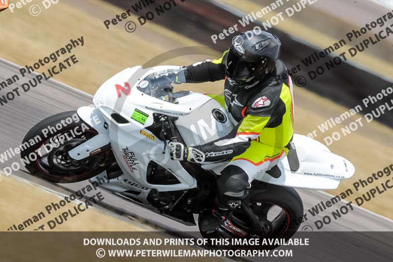 Rockingham no limits trackday;enduro digital images;event digital images;eventdigitalimages;no limits trackdays;peter wileman photography;racing digital images;rockingham raceway northamptonshire;rockingham trackday photographs;trackday digital images;trackday photos