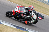 Rockingham-no-limits-trackday;enduro-digital-images;event-digital-images;eventdigitalimages;no-limits-trackdays;peter-wileman-photography;racing-digital-images;rockingham-raceway-northamptonshire;rockingham-trackday-photographs;trackday-digital-images;trackday-photos