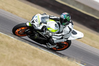 Rockingham-no-limits-trackday;enduro-digital-images;event-digital-images;eventdigitalimages;no-limits-trackdays;peter-wileman-photography;racing-digital-images;rockingham-raceway-northamptonshire;rockingham-trackday-photographs;trackday-digital-images;trackday-photos