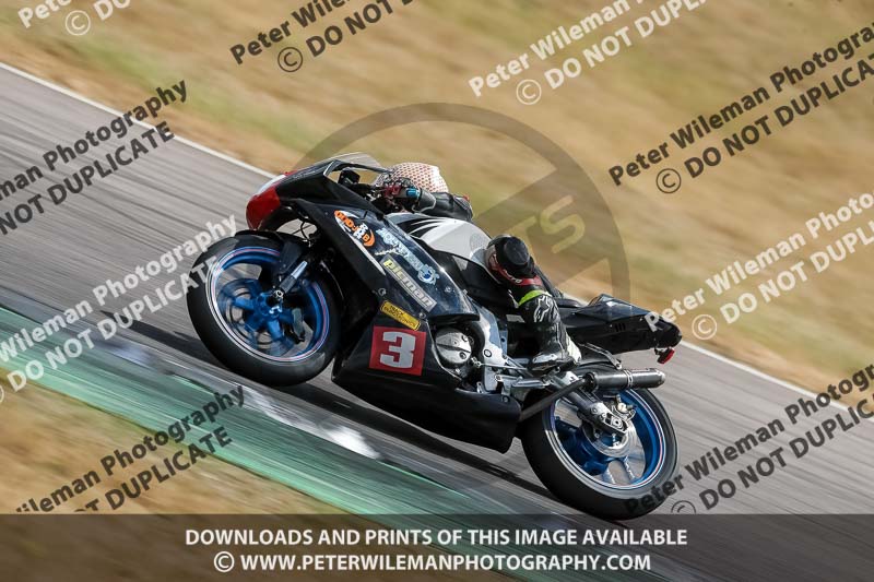 Rockingham no limits trackday;enduro digital images;event digital images;eventdigitalimages;no limits trackdays;peter wileman photography;racing digital images;rockingham raceway northamptonshire;rockingham trackday photographs;trackday digital images;trackday photos