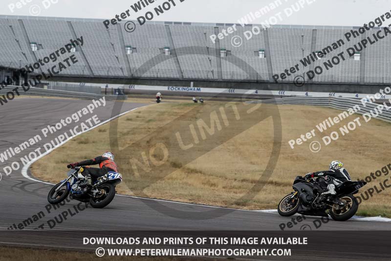 Rockingham no limits trackday;enduro digital images;event digital images;eventdigitalimages;no limits trackdays;peter wileman photography;racing digital images;rockingham raceway northamptonshire;rockingham trackday photographs;trackday digital images;trackday photos