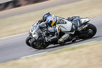 Rockingham-no-limits-trackday;enduro-digital-images;event-digital-images;eventdigitalimages;no-limits-trackdays;peter-wileman-photography;racing-digital-images;rockingham-raceway-northamptonshire;rockingham-trackday-photographs;trackday-digital-images;trackday-photos
