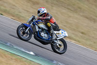 Rockingham-no-limits-trackday;enduro-digital-images;event-digital-images;eventdigitalimages;no-limits-trackdays;peter-wileman-photography;racing-digital-images;rockingham-raceway-northamptonshire;rockingham-trackday-photographs;trackday-digital-images;trackday-photos