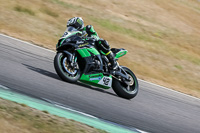 Rockingham-no-limits-trackday;enduro-digital-images;event-digital-images;eventdigitalimages;no-limits-trackdays;peter-wileman-photography;racing-digital-images;rockingham-raceway-northamptonshire;rockingham-trackday-photographs;trackday-digital-images;trackday-photos